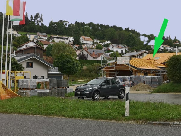 Grande maison moderne en madrier massif avec panneaux solaires, pour fin 2021 6