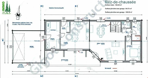 Grande maison moderne en madrier massif avec panneaux solaires, pour fin 2021 7