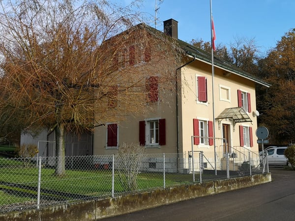Immeuble complètement loué de 3 appartements avec réserve de terrain à bâtir 1