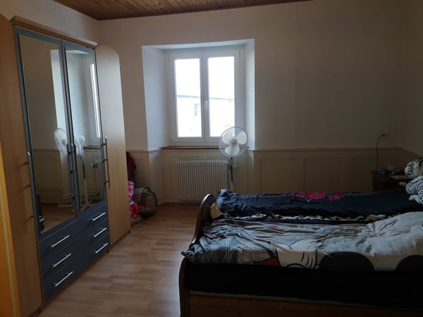 Grande maison de deux appartements au centre de Saignelégier 33