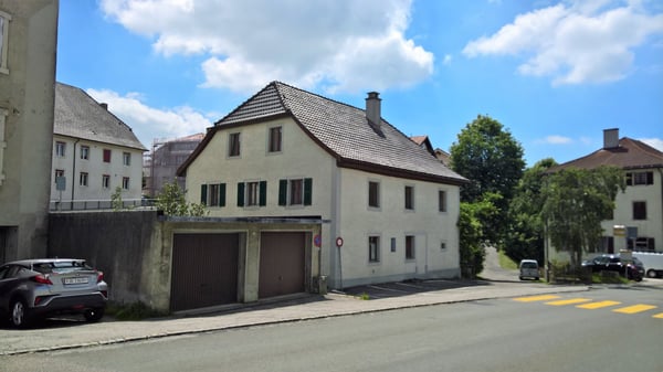Grande maison de deux appartements au centre de Saignelégier 2