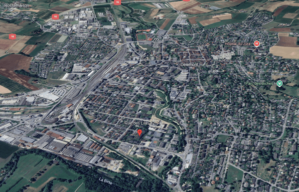 Prix baissé : appartement-terrasse avec cuisine ouverte sur le salon, quartier calme 33