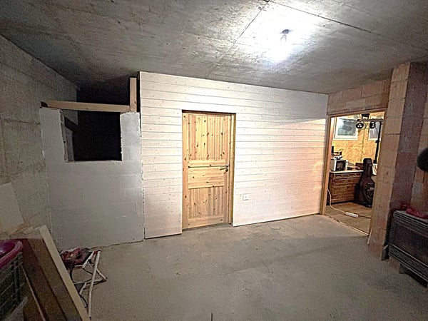 Grande maison familiale de 2.5 pièces à Lajoux, possibilité gestion chambres d'hôtes 57