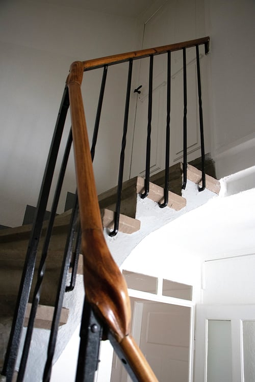 Grande maison familiale de 2.5 pièces à Lajoux, possibilité gestion chambres d'hôtes 46