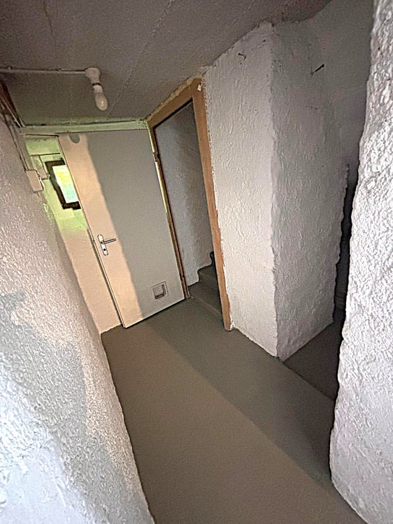 Grande maison familiale de 2.5 pièces à Lajoux, possibilité gestion chambres d'hôtes 55