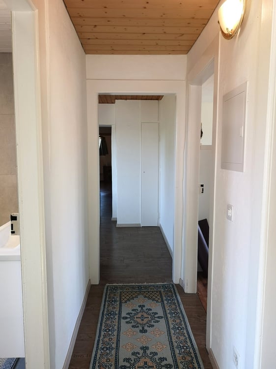 Grande maison familiale de 2.5 pièces à Lajoux, possibilité gestion chambres d'hôtes 29