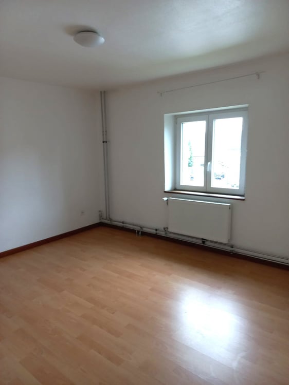 Appartement près de la gare, 2ème étage, côté jardin, libre de suite 6