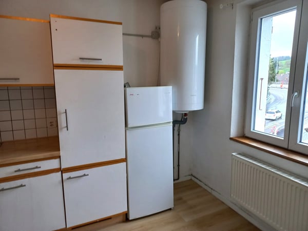 Appartement près de la gare, 2ème étage, côté jardin, libre de suite 11