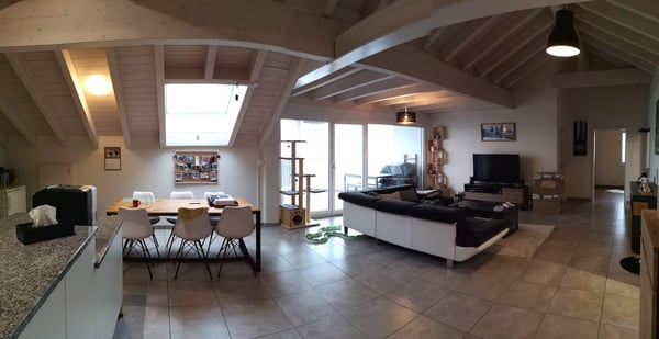 Magnifique appartement de 1.5 pièces aux Bois, y compris deux places de parc dans garage souterrain 12