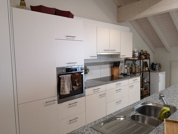 Magnifique appartement de 1.5 pièces aux Bois, y compris deux places de parc dans garage souterrain 14