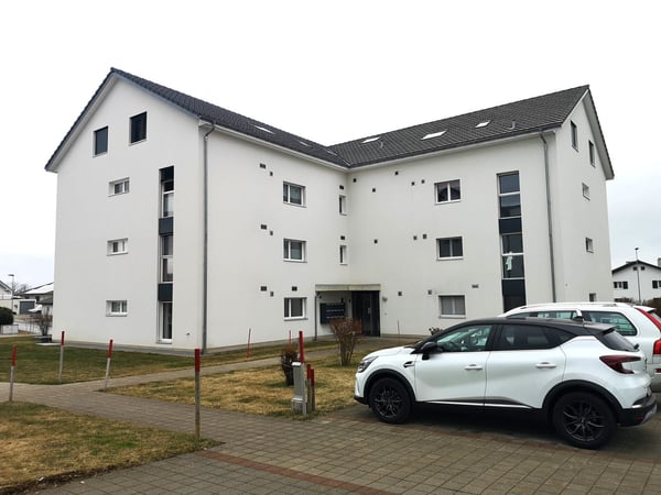 Magnifique appartement de 1.5 pièces aux Bois, y compris deux places de parc dans garage souterrain 2