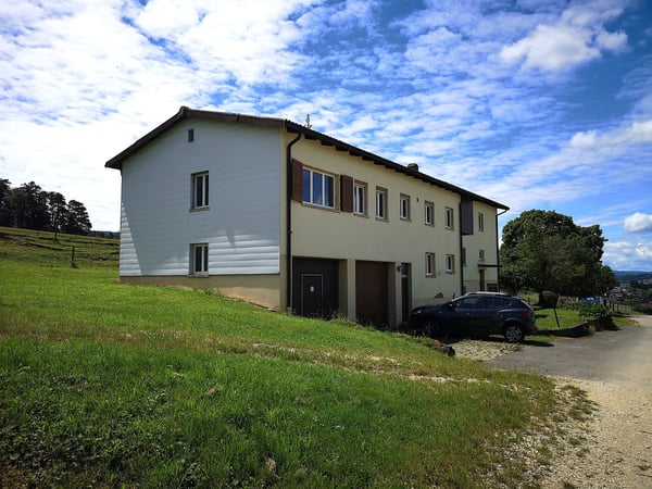 Deux maisons à rénover en partie sur parcelle de 3253m2, avec garage/atelier 3