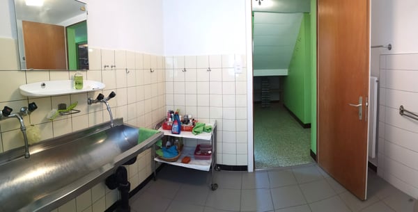 Deux maisons à rénover en partie sur parcelle de 3253m2, avec garage/atelier 25