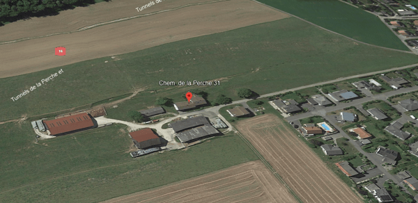 Deux maisons à rénover en partie sur parcelle de 3253m2, avec garage/atelier 43