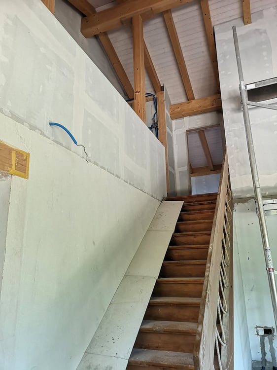Haus mit 4.5 Zimmern + Galerie in der Peripherie von Saignelégier, wird komplett renoviert verkauft 26
