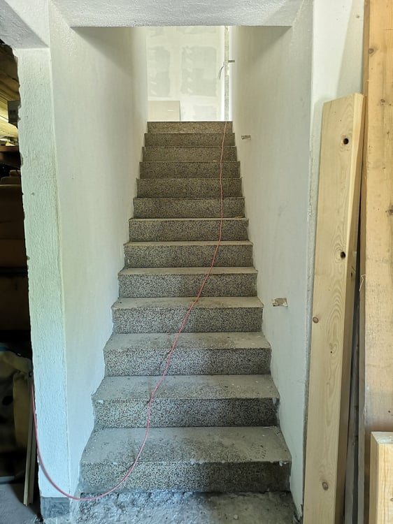 Haus mit 4.5 Zimmern + Galerie in der Peripherie von Saignelégier, wird komplett renoviert verkauft 12