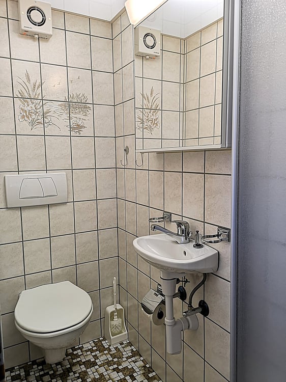 Schöne individuelle Villa mit 7 Zimmern in der Montagne de Moutier (1130m) 36