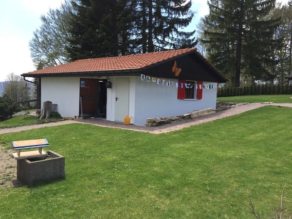 Schöne individuelle Villa mit 7 Zimmern in der Montagne de Moutier (1130m) 13