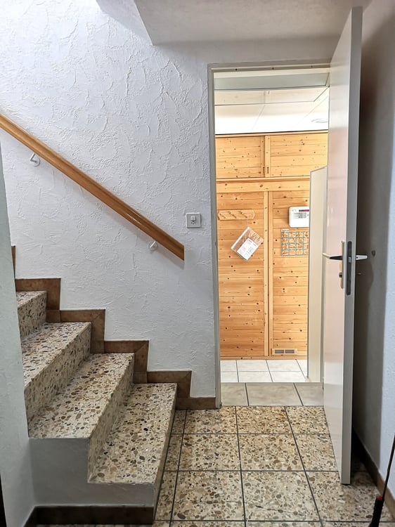 Schöne individuelle Villa mit 7 Zimmern in der Montagne de Moutier (1130m) 50