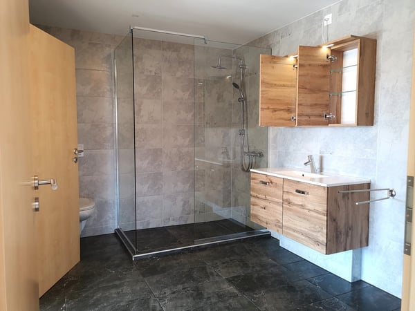 Appartement neuf au 1er étage avec terrasse couverte, avec vue. 12