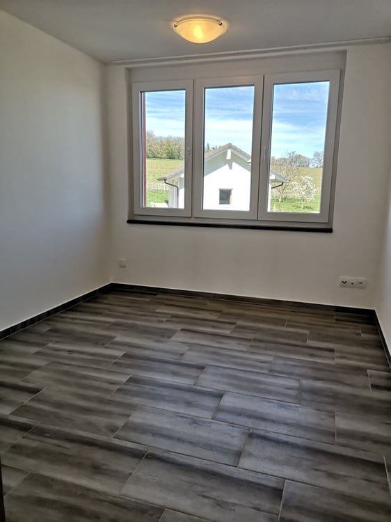 Appartement neuf au 1er étage avec terrasse couverte, avec vue. 4