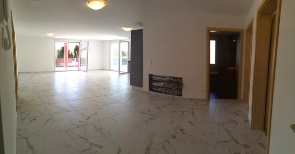 Magnifique appartement de 4,5 pièces avec terrasse et véranda, jardin 200m2 en option 5