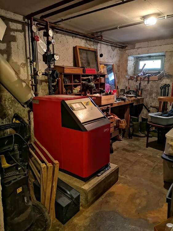 Maison multifonctionnelle avec 3 appartements, carnotzet et jardin 57