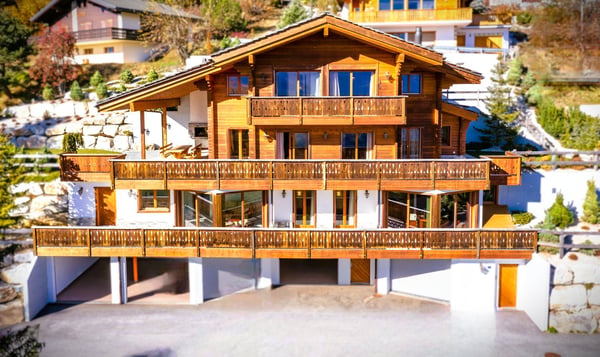 Magnifique chalet de luxe à Anzère 1