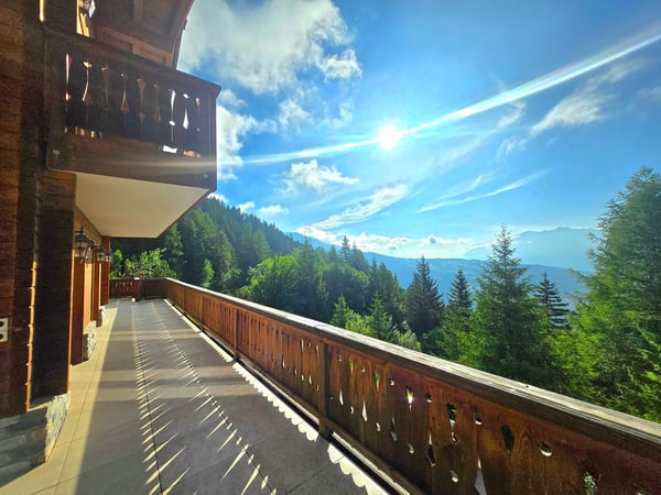 Magnifique chalet de luxe à Anzère 11