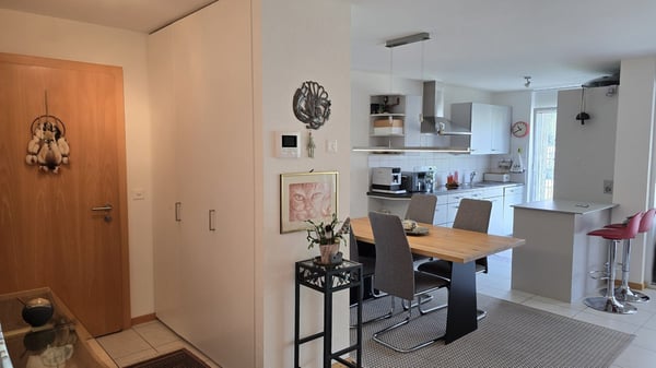 Spacieux appartement avec terrasse de 4.5 pièces à Grimisuat – Vue et calme assurés 12