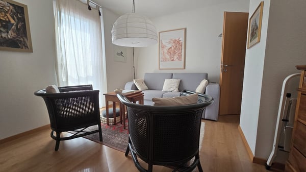 Spacieux appartement avec terrasse de 4.5 pièces à Grimisuat – Vue et calme assurés 11