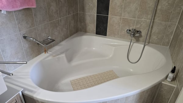 Spacieux appartement avec terrasse de 4.5 pièces à Grimisuat – Vue et calme assurés 18