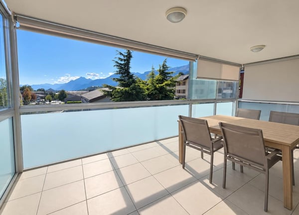 Spacieux appartement avec terrasse de 4.5 pièces à Grimisuat – Vue et calme assurés