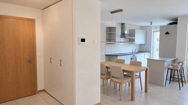 Spacieux appartement avec terrasse de 4.5 pièces à Grimisuat – Vue et calme assurés 9