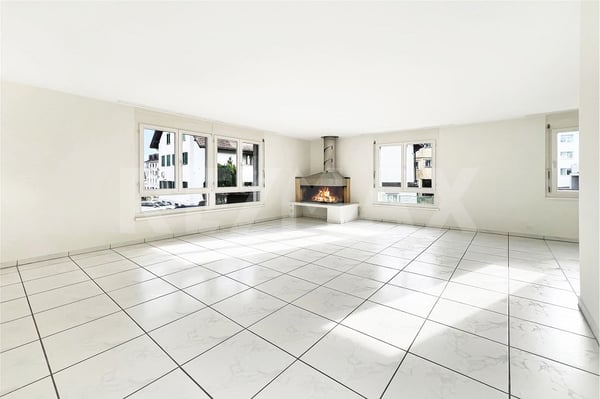 Charmante 1 -Zimmer-Wohnung mit viel Lichteinfall und Balkon 4