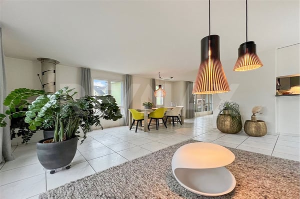 Charmante 1 -Zimmer-Wohnung mit viel Lichteinfall und Balkon 1