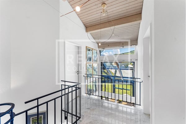 Exklusives Wohnjuwel über dem See mit herrlicher Aussicht 9