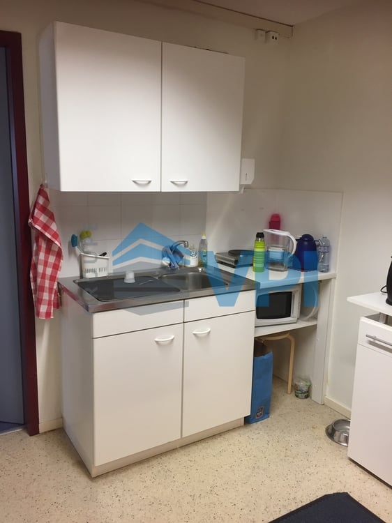 Mont-sur-Lausanne - Lumineux bureau d'environ 130m2 7