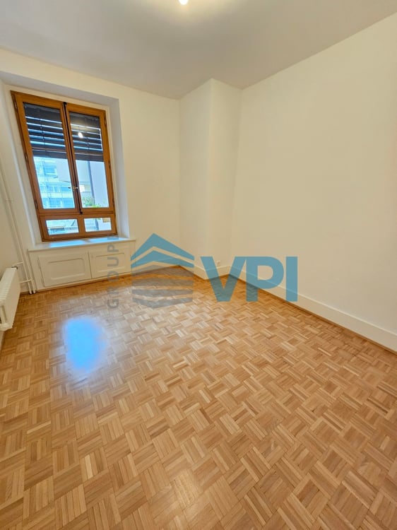 Eaux-Vives - Charmant appartement traversant de 1 pièces 6