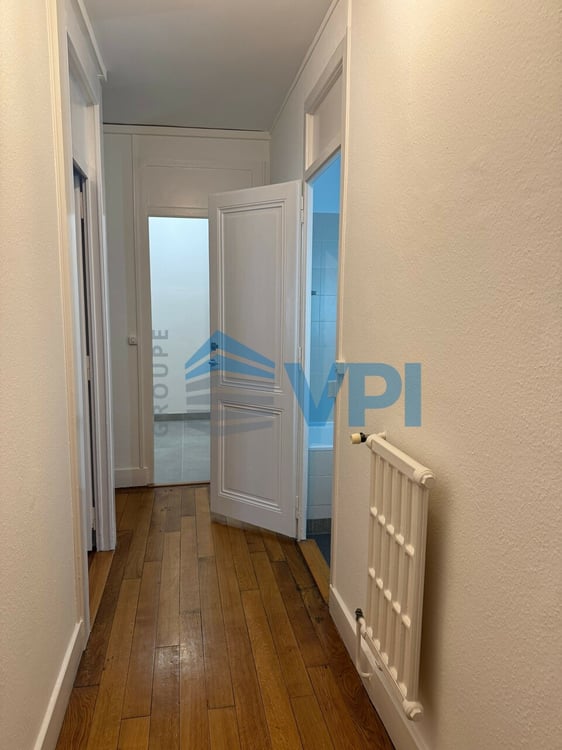 Joli 1 pièces au coeur des Eaux-Vives 6