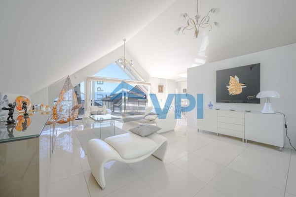 Appartement de haut-standing à proximité immédiate du Lac 3