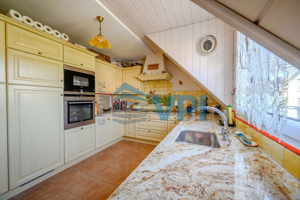 Appartement de standing de 1.5 pièces + cuisine 5