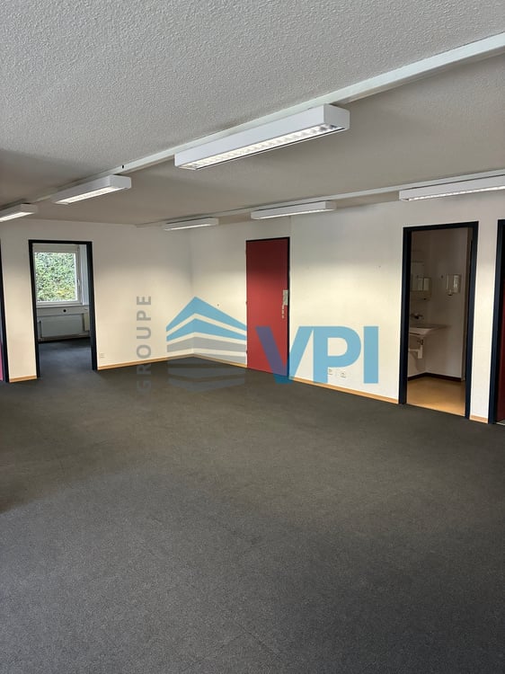 Bureau lumineux de 169 m² à louer au Petit-Flon - Mont-sur-Lausanne 7