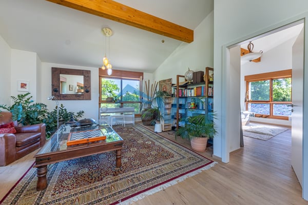 DUPLEX CONTEMPORAIN AVEC JARDIN PRIVATIF À SATIGNY 3