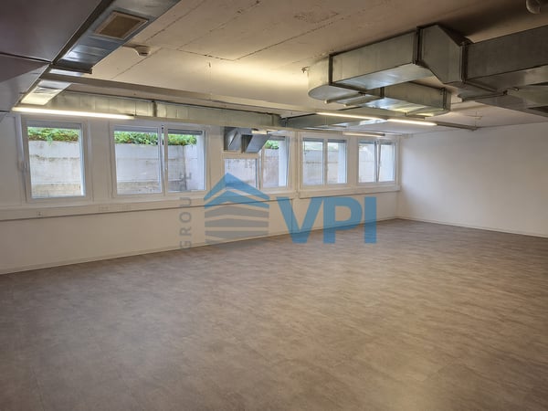 Lausanne - Surface commerciale d'environ 90m2 au rez inférieur 5
