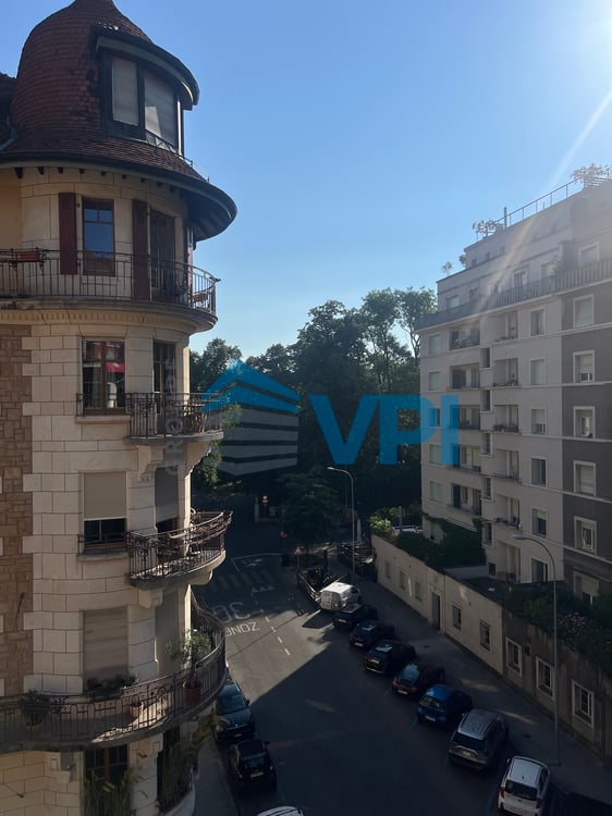 Sublime appartement de 5 pièces au coeur des Eaux-Vives 2