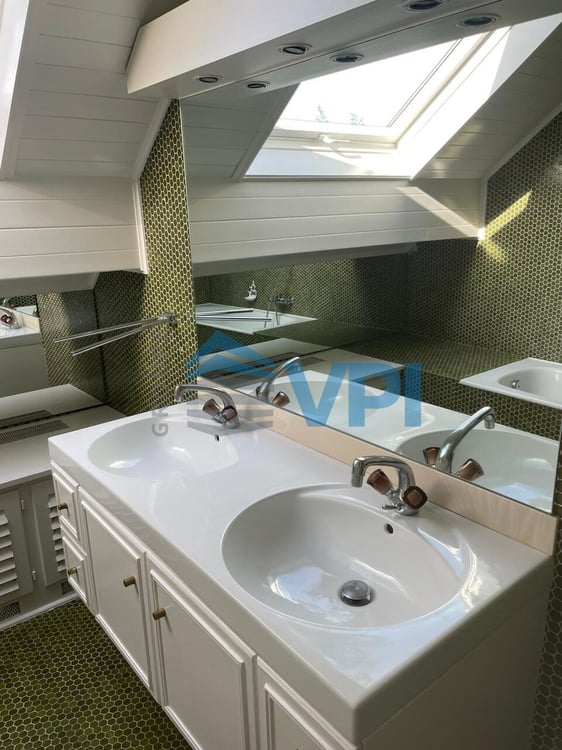 Maison individuelle avec piscine à Seznove Bernex 11