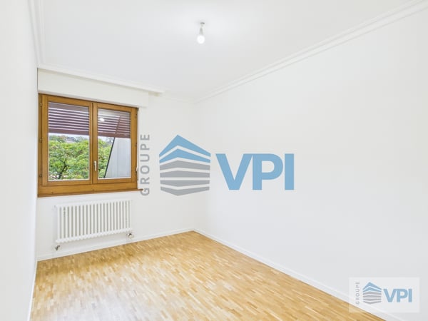 Appartement de 7 pièces à Plainpalais 5