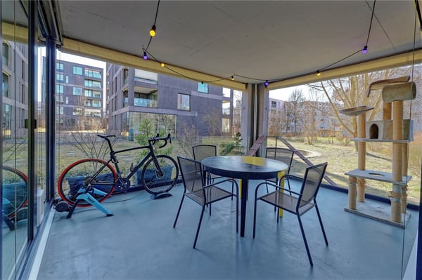 Moderne 2½-Zimmerwohnung mit 82 m² und zwei Balkone 3