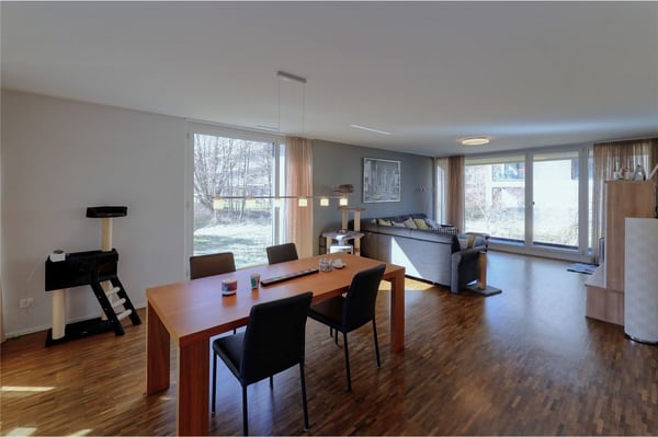 Moderne 2½-Zimmerwohnung mit 82 m² und zwei Balkone 13